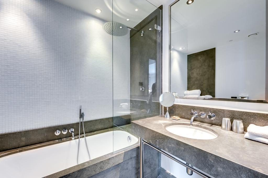 Hotel Le A París