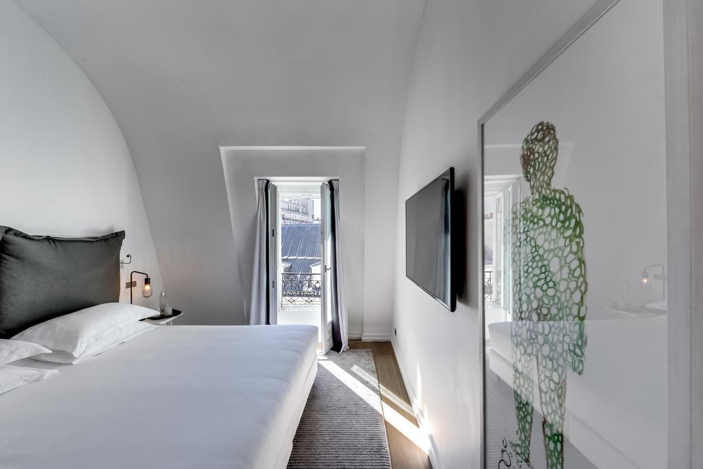 Le A 4* París